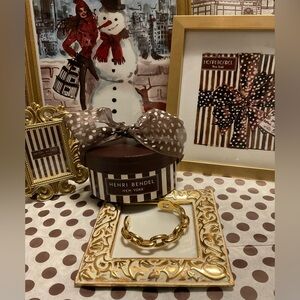 EUC Gold Tone Henri Bendel Chain Cuff Bracelet